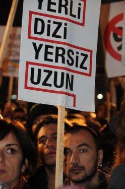 Ünlülerden yerli dizi yersiz uzun protestosu - Resim 6