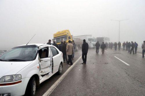 Ankara'da 50'den fazla araç birbirine girdi  - Resim 8