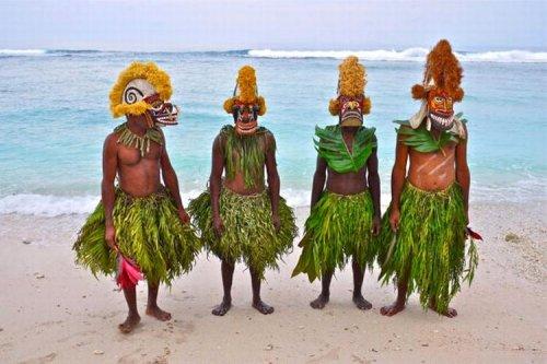 Farklı insanlar  farklı kültürler