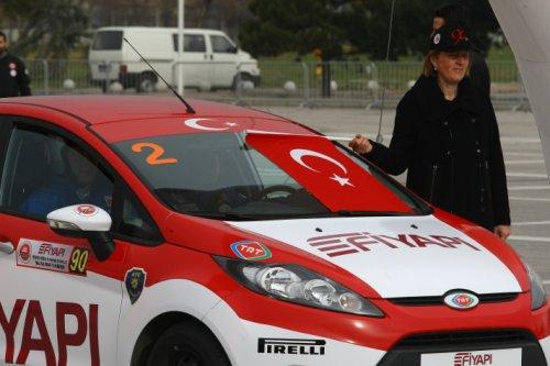Vekillerin slalom yarışı - Resim 13