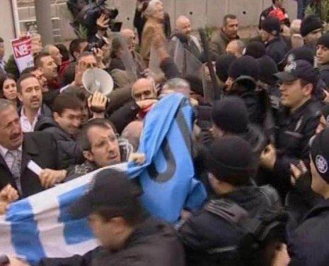 DİSK üyelerine polis müdahalesi  - Resim 19