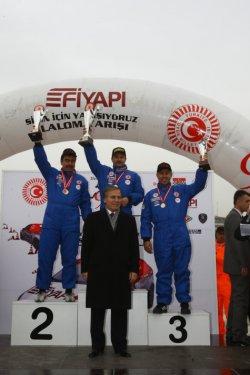Vekillerin slalom yarışı - Resim 7