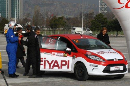 Vekillerin slalom yarışı - Resim 12