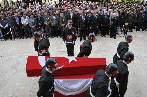 Şehit babasından komutana sitem - Resim 14