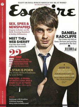 Ürkütücü dergi kapakları