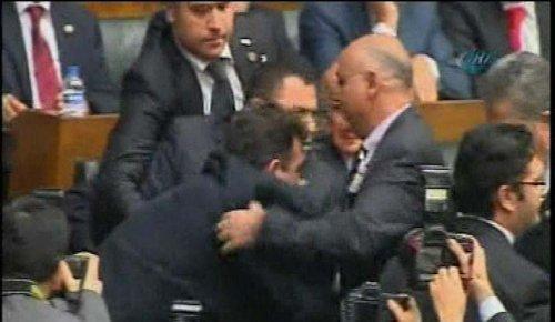 AKP grubunda gerginlik - Resim 1