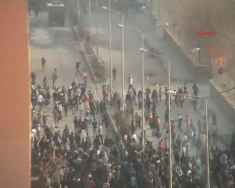 Şırnak Cizre savaş alanı gibi - Resim 10