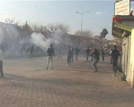 Şırnak Cizre savaş alanı gibi - Resim 7