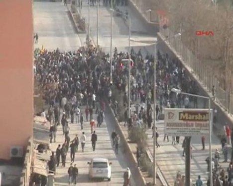 Şırnak Cizre savaş alanı gibi - Resim 14