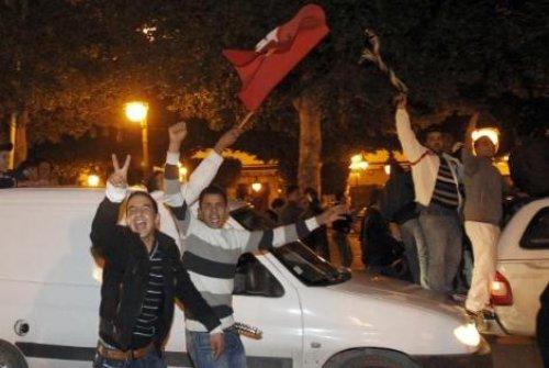 Tunus savaş alanına döndü - Resim 15