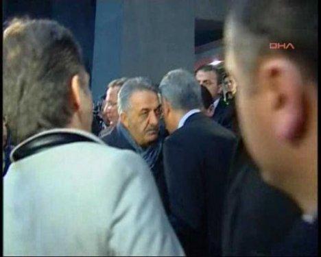 Erdoğan Türk Telekom Arena'yı terk etti