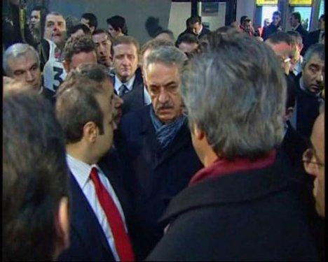 Erdoğan Türk Telekom Arena'yı terk etti