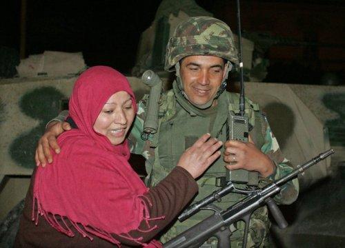 Tunus savaş alanına döndü - Resim 27