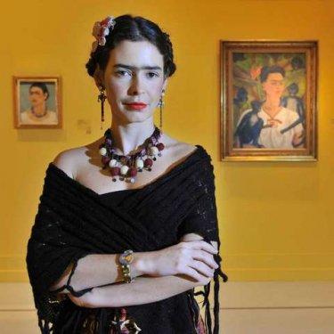 Pelin Batu Frida Kahlo oldu  - Resim 1
