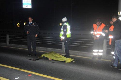 Metrobüs yoluna girdi canından oldu  - Resim 9
