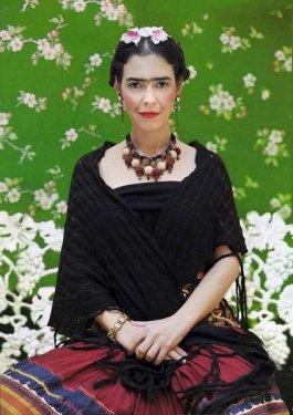 Pelin Batu Frida Kahlo oldu  - Resim 4