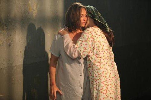 72. Koğuş filminde Hülya Avşar'a işkence - Resim 13