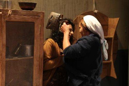 72. Koğuş filminde Hülya Avşar'a işkence - Resim 20