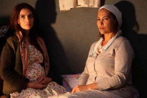 72. Koğuş filminde Hülya Avşar'a işkence - Resim 18