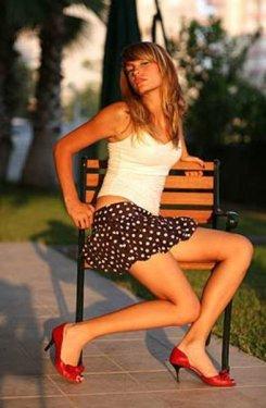 Serenay Sarıkaya'dan seksi pozlar