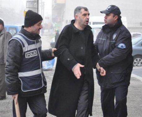 Şerzan Kurt duruşması öncesi kavga - Resim 1