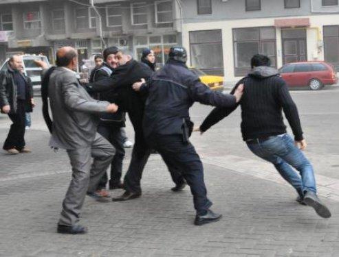 Şerzan Kurt duruşması öncesi kavga - Resim 13