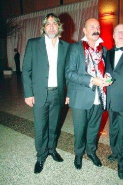 Cemil İpekçi ve sevgilisi Bekir Coşar