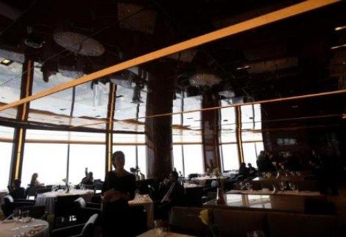 Dünyanın en yüksek restoranı - Resim 13