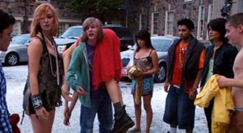 Sansürlenen dizi Skins - Resim 1
