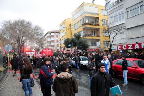 İstanbul'da hastane yangını - Resim 7