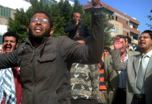 Mısır'da Mübarek karşıtı gösteriler - Resim 66