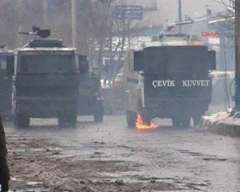Yüksekova'da gösteri - Resim 14