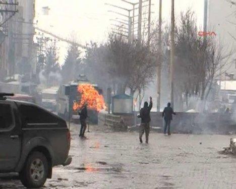 Yüksekova'da gösteri - Resim 4