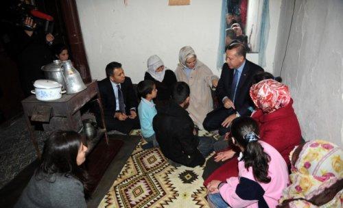 Erdoğan'ın Ağrı'da ev ziyareti