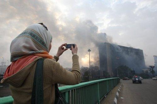 Mısır sokakları alev alev