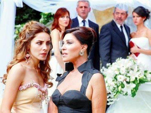 Nur Aysan - Resim 15
