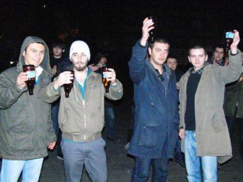 AKP'ye içtiler - Resim 8