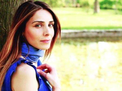 Nur Aysan - Resim 13