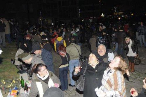 AKP'ye içtiler - Resim 16
