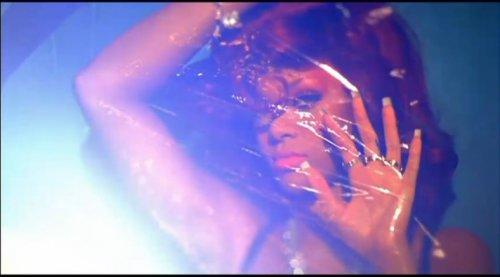 Rihanna'nın S&M klibinden görüntüler - Resim 9