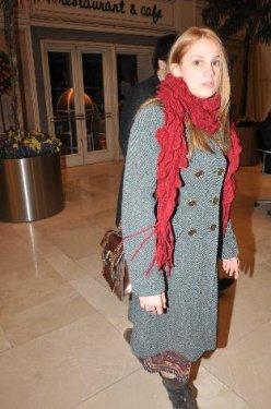 Eser Yenenler - Farah Zeynep Abdullah