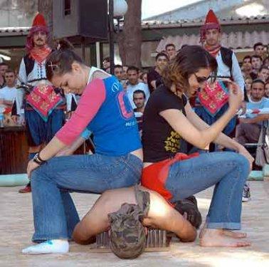 Çılgın Türkler güldürmeye devam ediyor - Resim 106