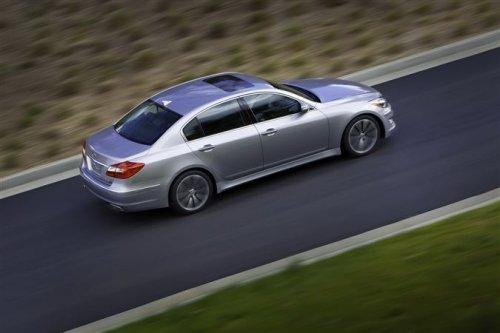Hyundai Genesis'e makyaj - Resim 10