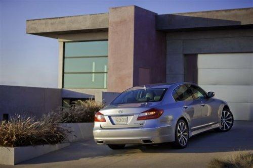 Hyundai Genesis'e makyaj - Resim 2