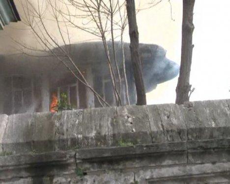 Tarihi Beyazıt Camii'nde yangın - Resim 12