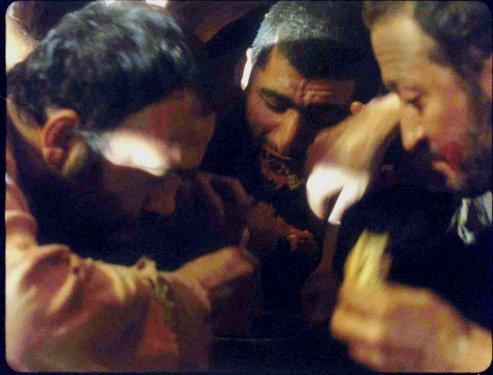 72. Koğuş'ta hastanelik eden sahneler