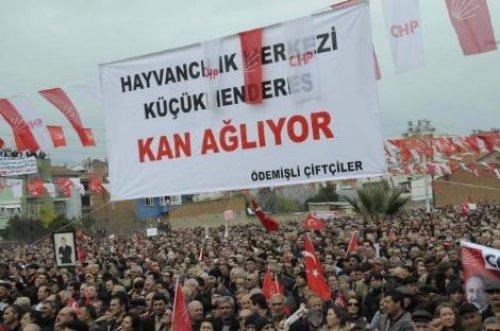 Kılıçdaroğlu kalabalıktan zor kurtuldu - Resim 30