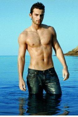 Türkiye'nin en seksi erkek oyuncuları