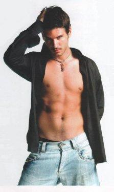 Türkiye'nin en seksi erkek oyuncuları