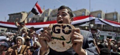 Yemen'liler isyanın ilk 11'ini çıkardı - Resim 9